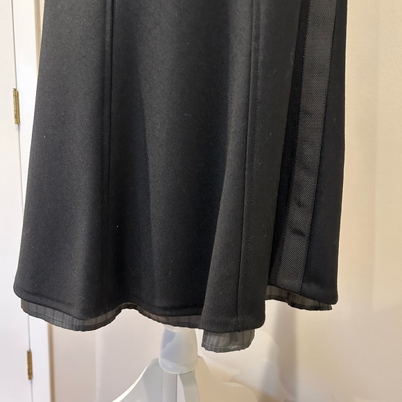 Victorinox lined wool skirt size 8 - Picture 3 of 7
